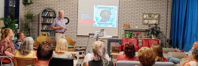 Presentatie ‘Van NAVO tot Mind Control’